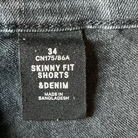 Men's Black Skinny Fit Denim Shorts - Picture 3 of 3